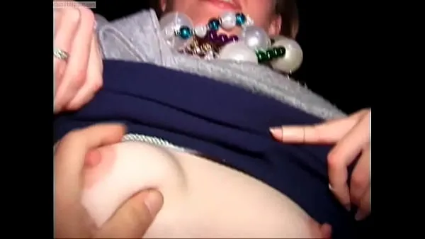 Store Blonde Flashes Tits And Strangers Touch nye film