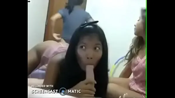 Store group of girls sucking a cock in hostel room nye film