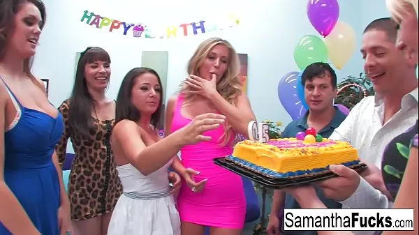 Velké Samantha celebrates her birthday with a wild crazy orgy nové filmy