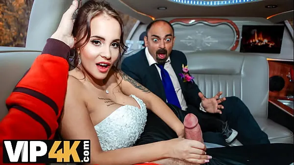 Store VIP4K. Random passerby scores luxurious bride in the wedding limo nye filmer
