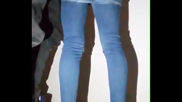 대작 Her perfect ass in jeans was fucked on the balcony개의 새 영화