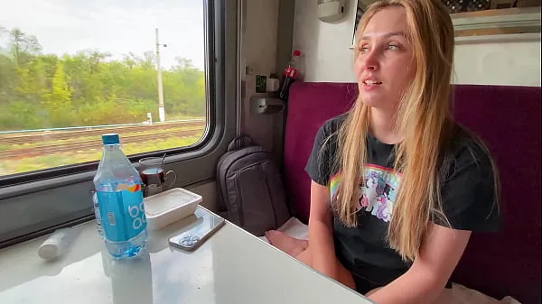 Большие Замужняя мачеха Алина Рай занялась сексом в поезде с незнакомцем новые фильмы