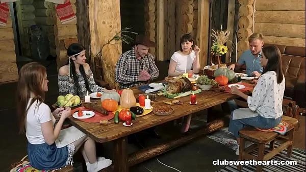 Store Thanksgiving Dinner turns into Fucking Fiesta by ClubSweethearts nye filmer